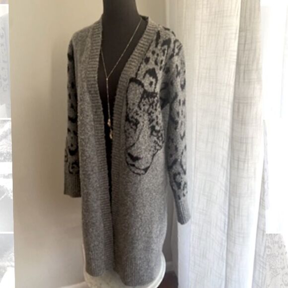 Anthropologie Cardigan Sweater   - Picture 9 of 14